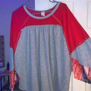 FREE PEOPLE flowy top